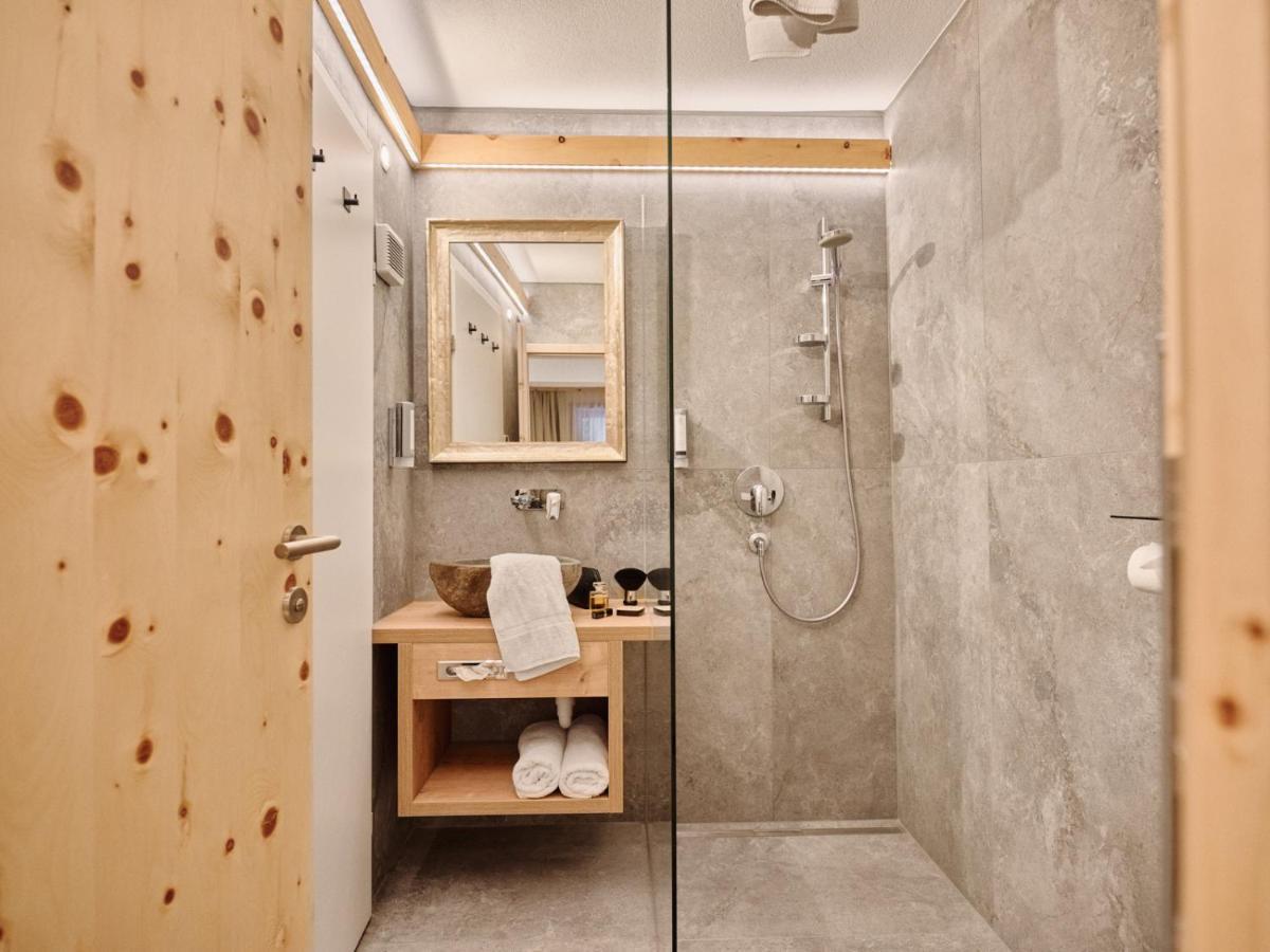 Boutique Apartment Sonnenhang - Incl Rooftop Spa Fliess Bagian luar foto