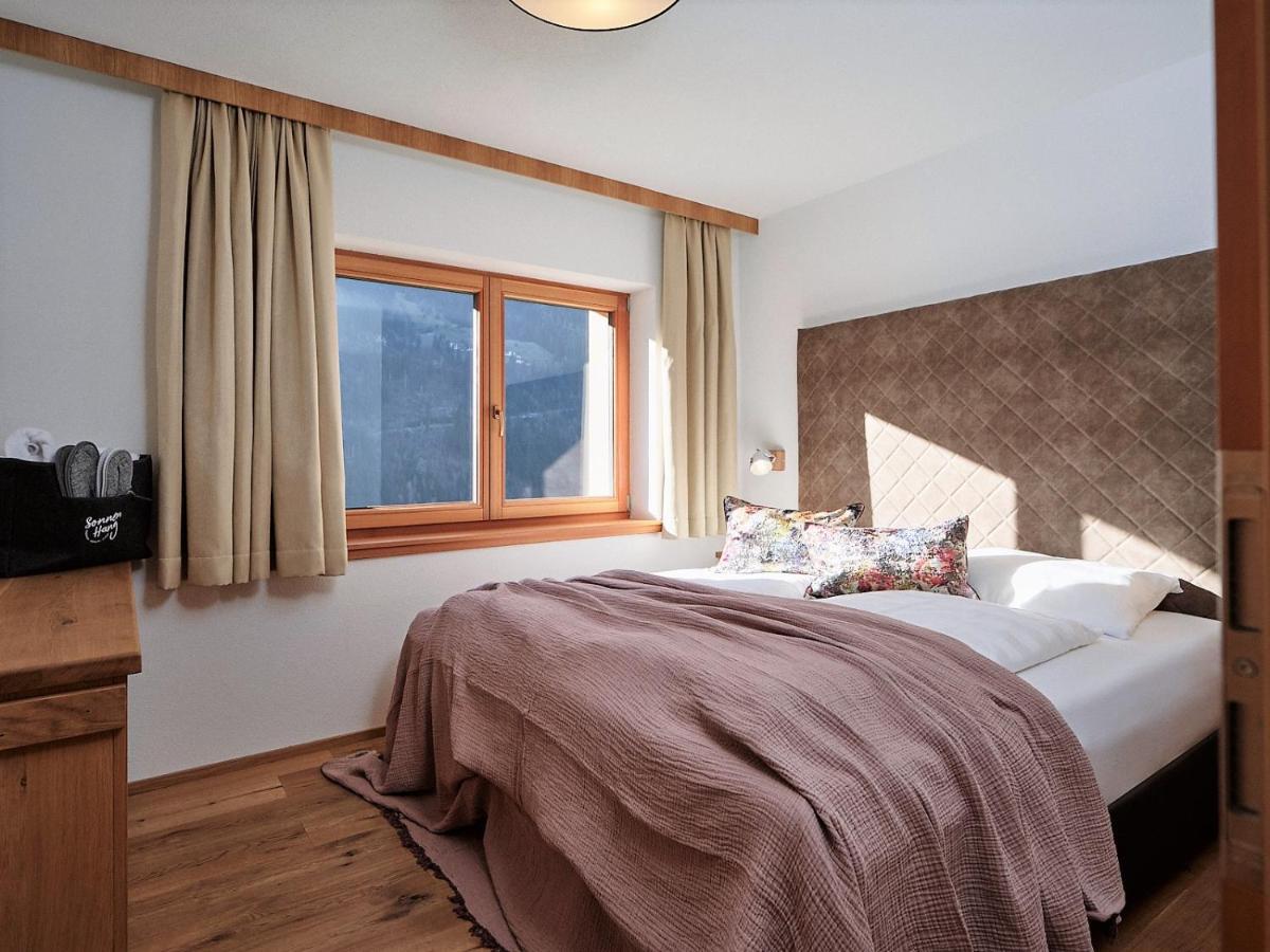 Boutique Apartment Sonnenhang - Incl Rooftop Spa Fliess Bagian luar foto