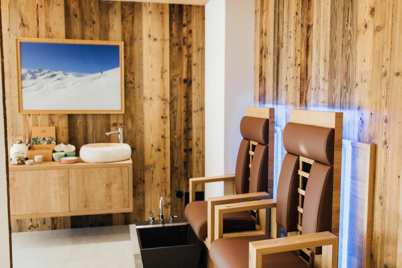 Boutique Apartment Sonnenhang - Incl Rooftop Spa Fliess Bagian luar foto