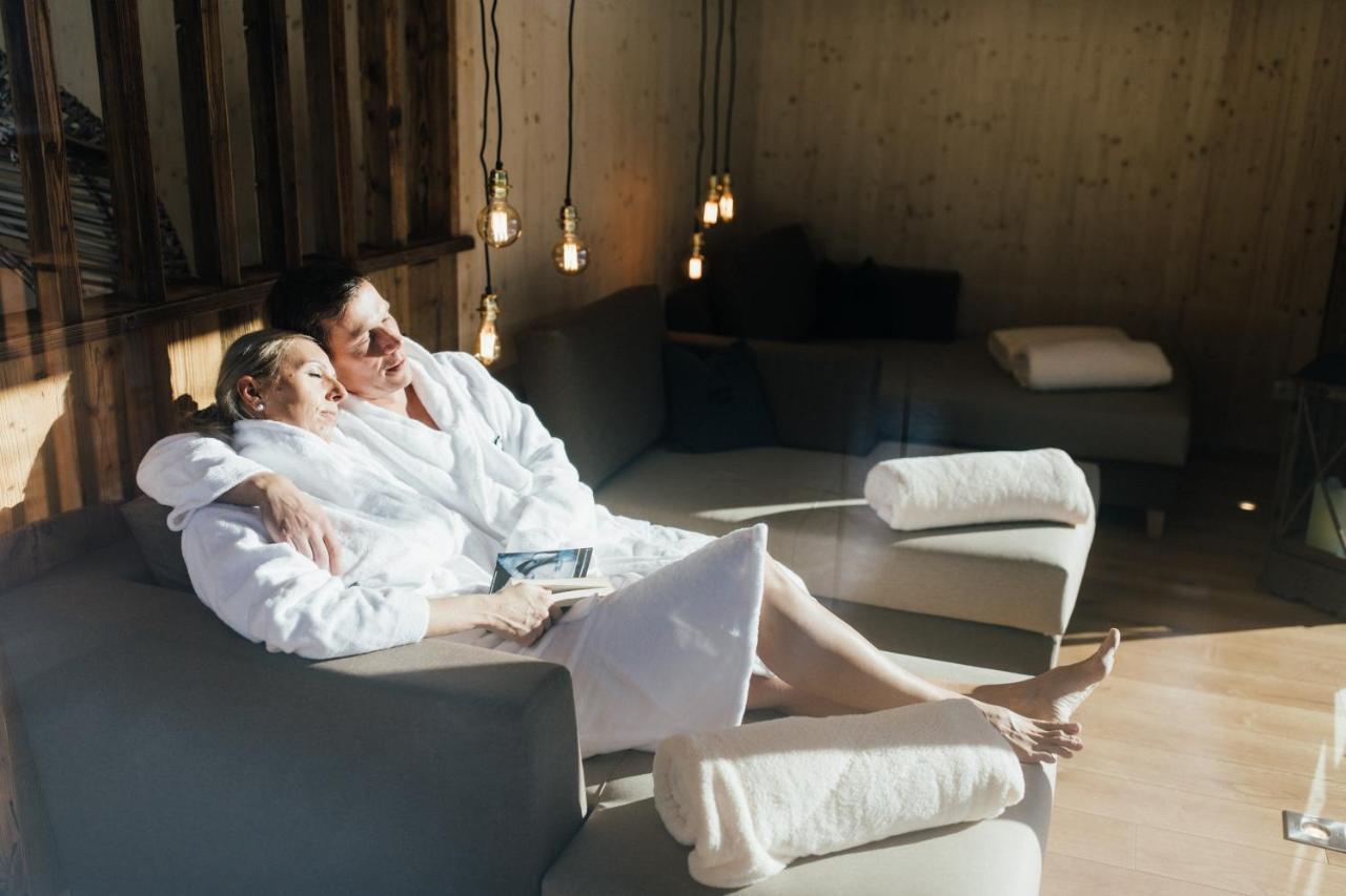 Boutique Apartment Sonnenhang - Incl Rooftop Spa Fliess Bagian luar foto
